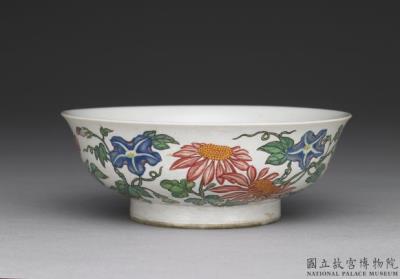 图片[2]-Bowl with flowers on a white ground in painted enamels, Qing dynasty, Kangxi reign (1662-1722)-China Archive